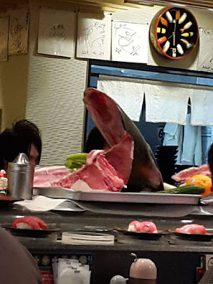 Premium tuna sashimi at Heiroku Sushi Omotesando Japan
