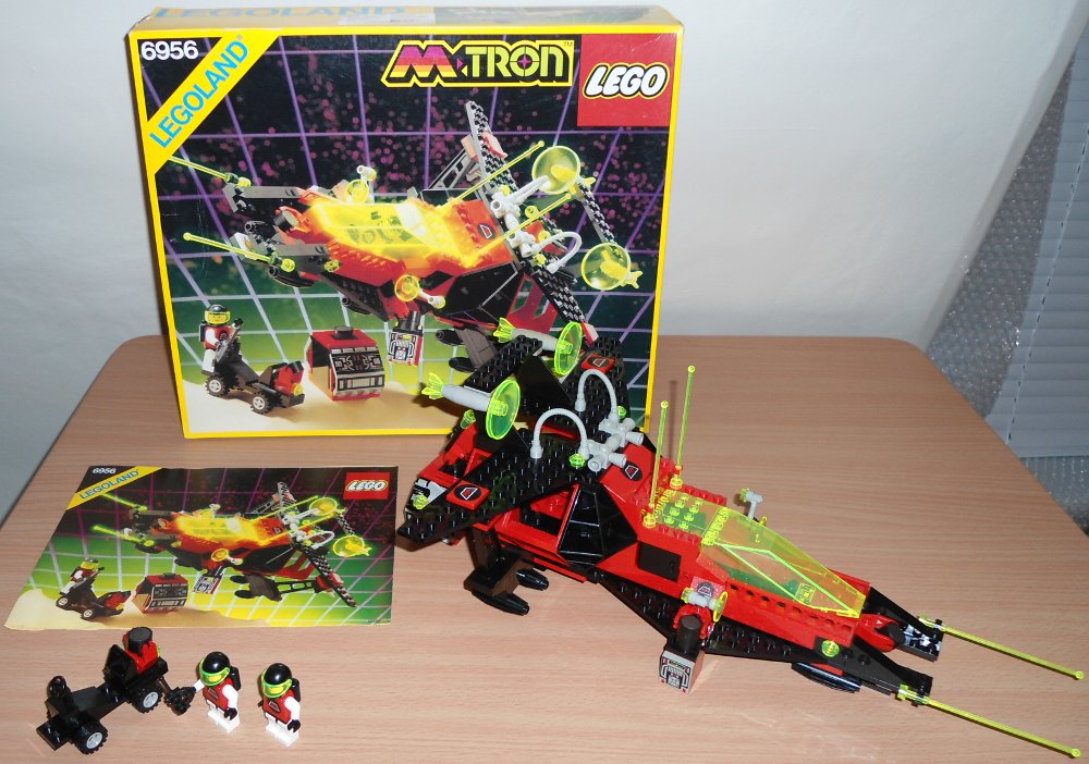 LEGOPiQO