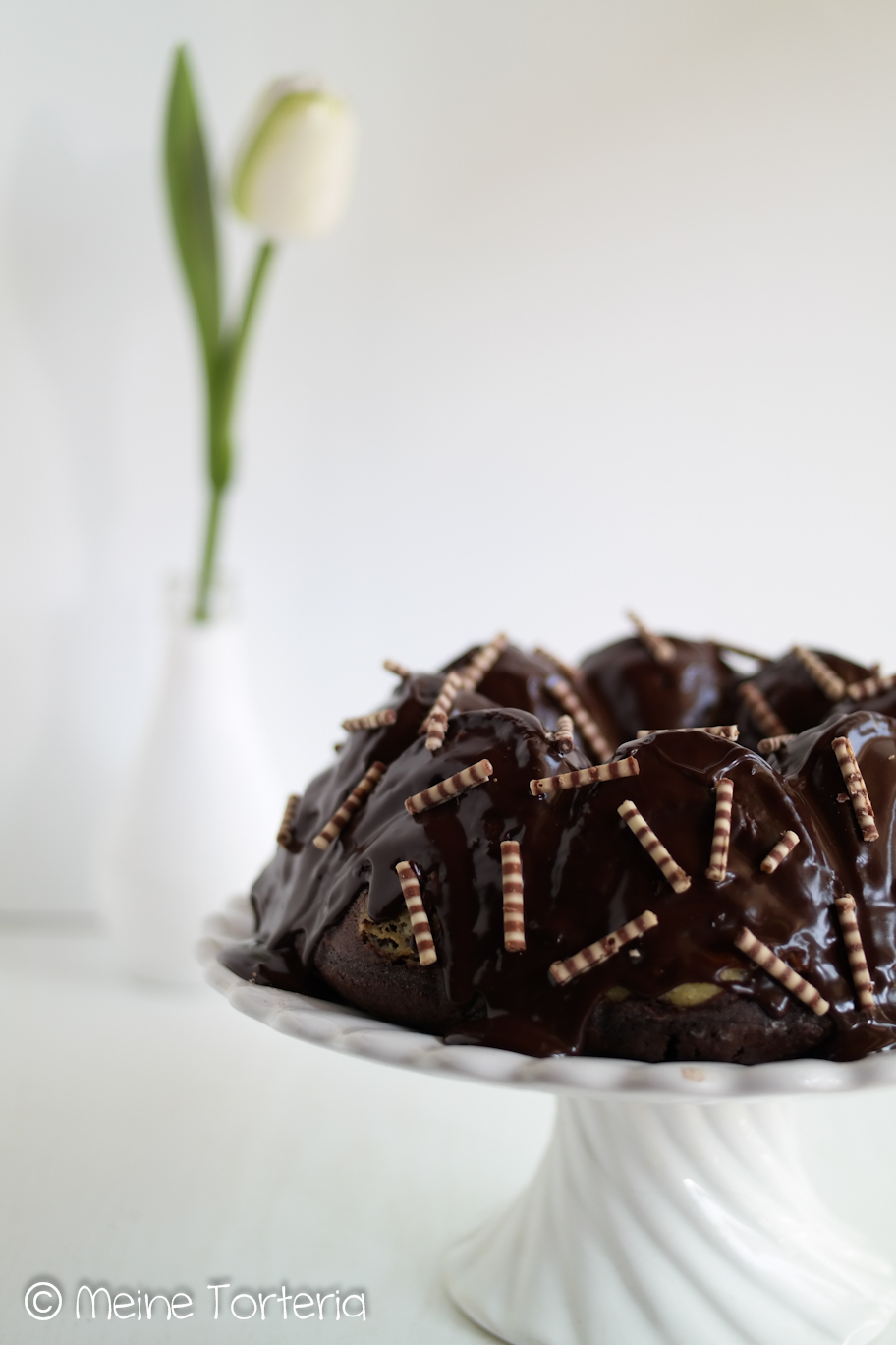 Schokoladenkuchen mit Cheesecake-Kern - Meine Torteria Schokoladenkuchen mit Cheesecake-Kern - Meine Torteria