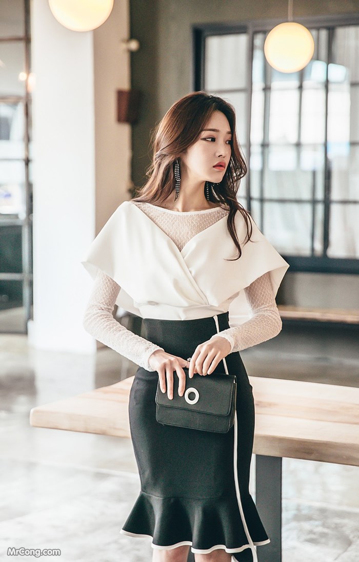 Beautiful Park Jung Yoon in a fashion photo shoot in March 2017 (775 photos) photo 36-19
