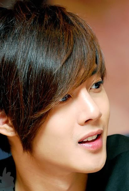 Korean ARTIST Style Kim Hyun Joong Hairstyles korean-artist-style-kim-hyun-joong-hairstyles