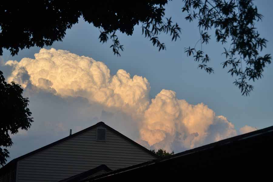Lew’s Other Pics: Sky Watch - Billowing clouds
