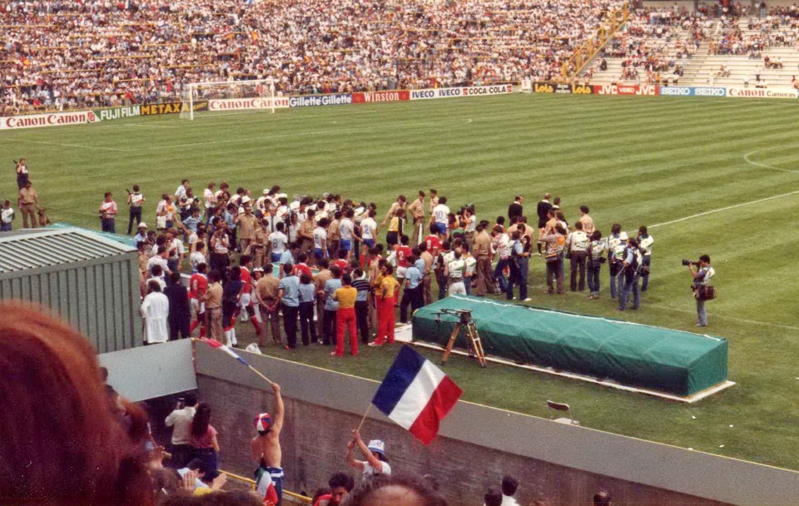 SELECCIÓN DE FRANCIA contra Kuwait 21/06/1982