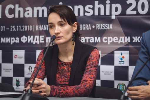 Lors des départages du 5ème tour, Kateryna Lagno a gagné son billet pour la finale - Photo © site officiel Lors des départages du 5ème tour, Kateryna Lagno a gagné son billet pour la finale - Photo © site officiel
