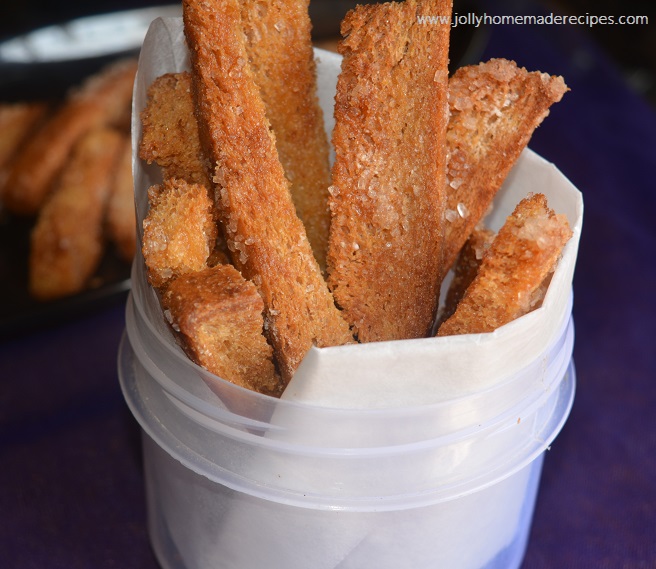 Cinnamon Sugar Bread Crust Treats, Leftover Cinnamon Sugar Breadsticks