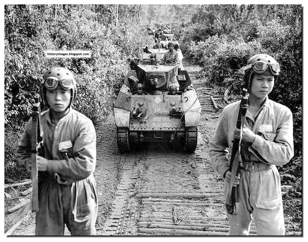 HISTORY IN IMAGES: Pictures Of War, History , WW2: Japanese Invasion Of ...