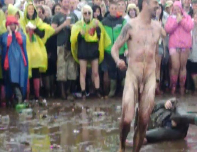 Hot Straight Guy With Nice Cock Gets Naked At Mud Festival