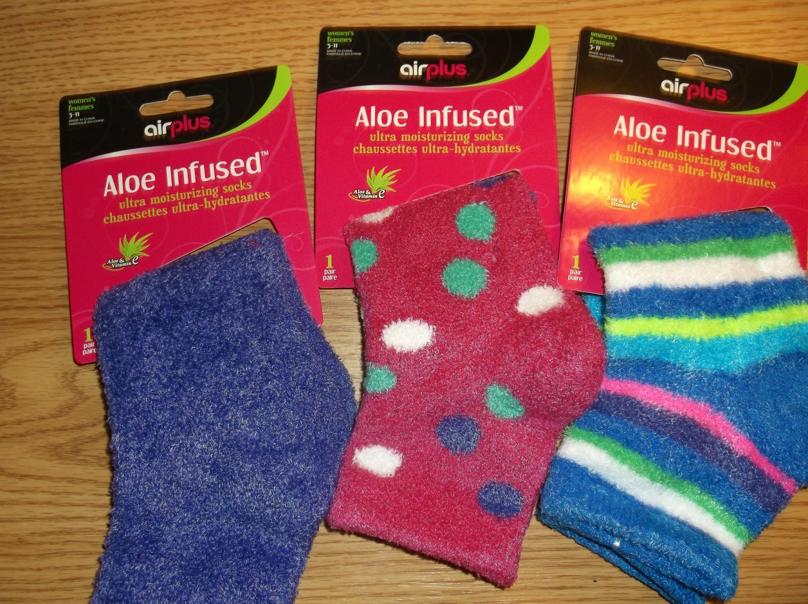 Missy's Product Reviews : Airplus Hug My Heels and Aloe Infused Socks ...