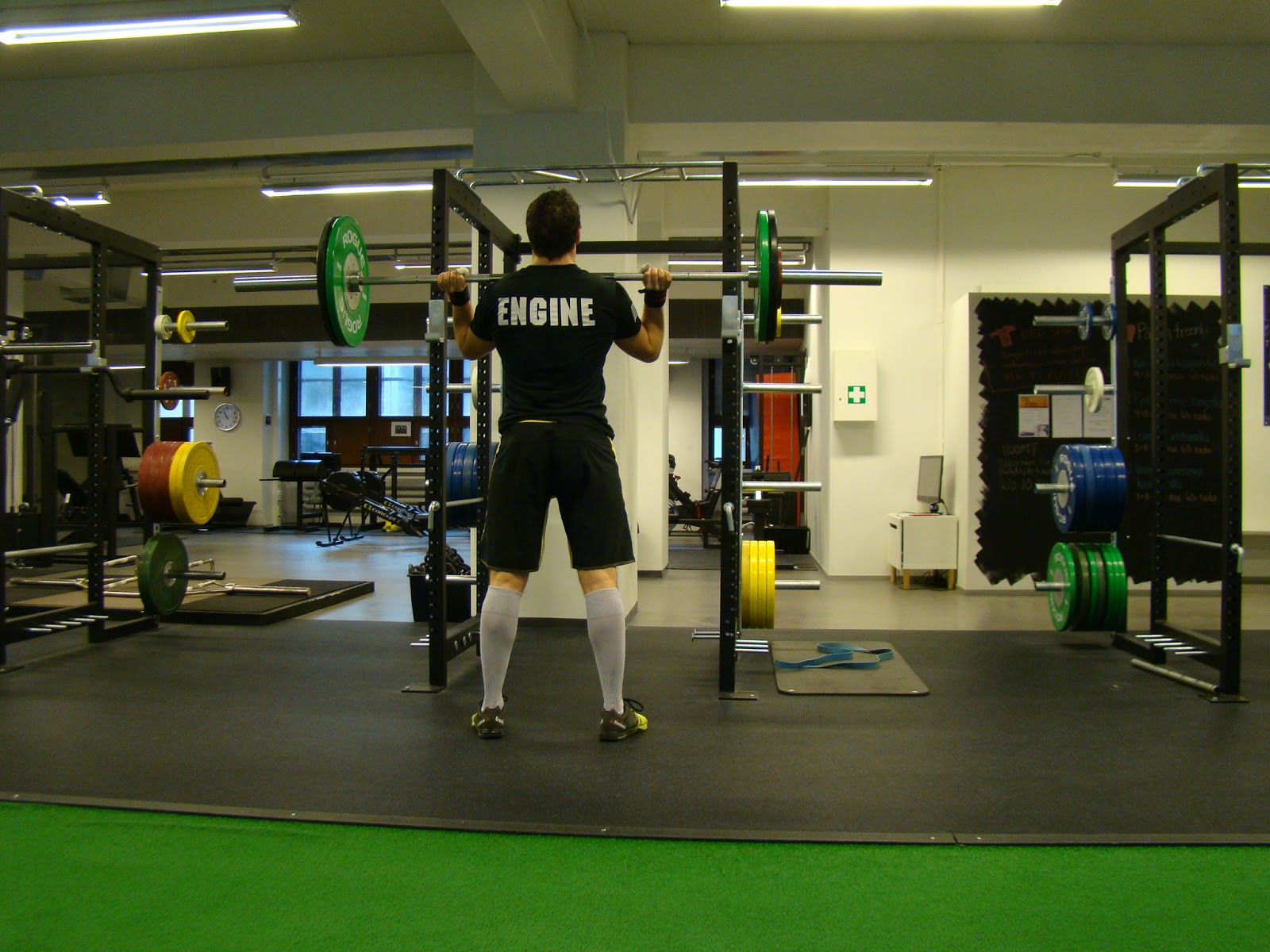 Don's Crossfit Friday 23.10 Overhead strength, Thruster, K2e, Row