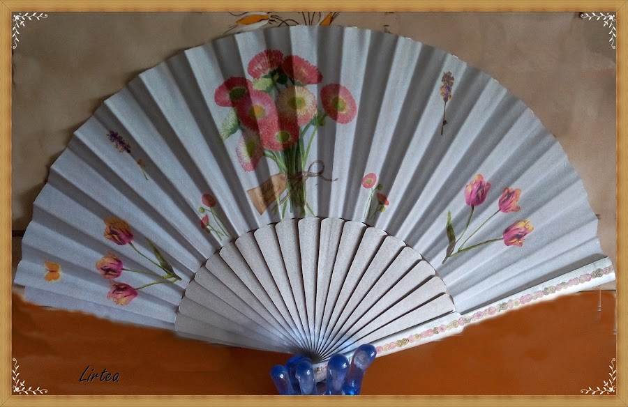 abanico-con-decoupage