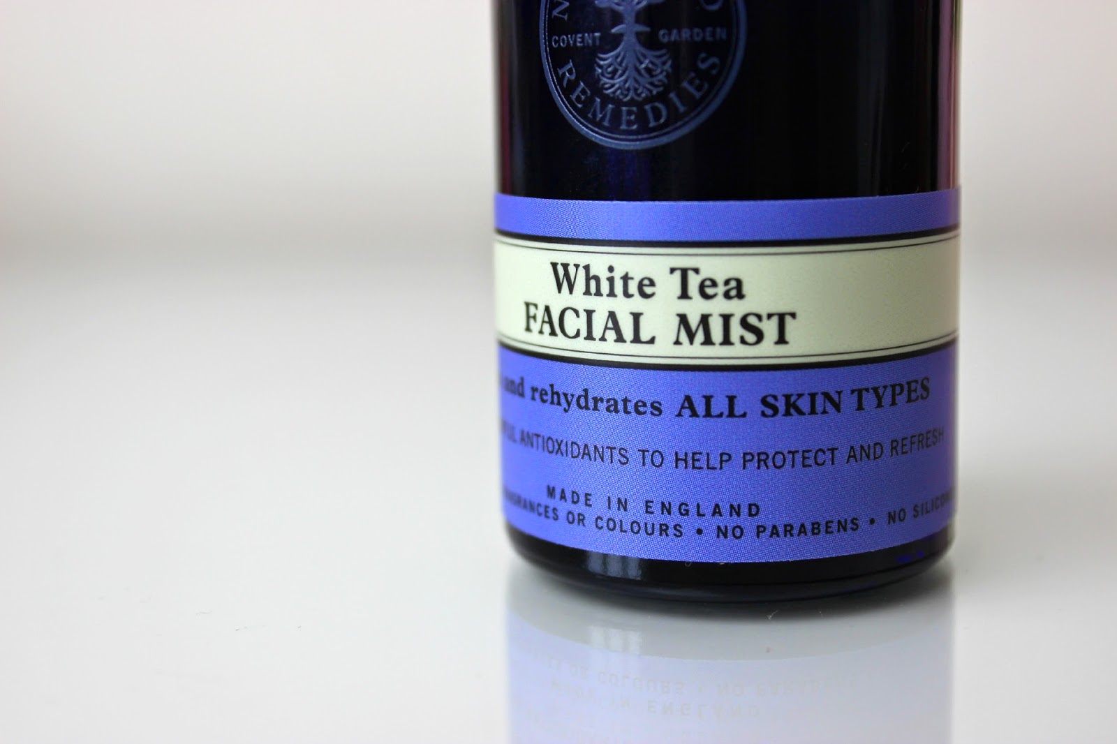 A picture of Neal's Yard Remedies White Tea Facial Mist