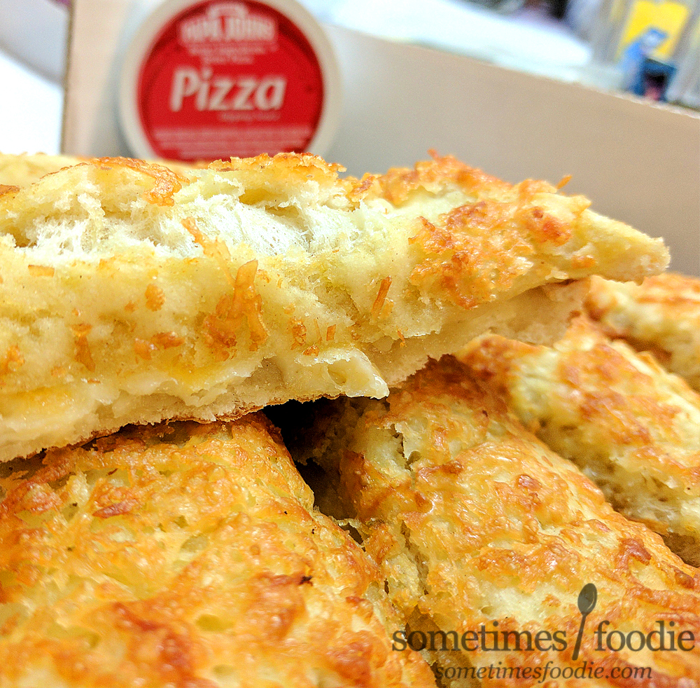 Sometimes Foodie Papa John's Wisconsin Cheese Stuffed Cheesesticks (Quickie Review)