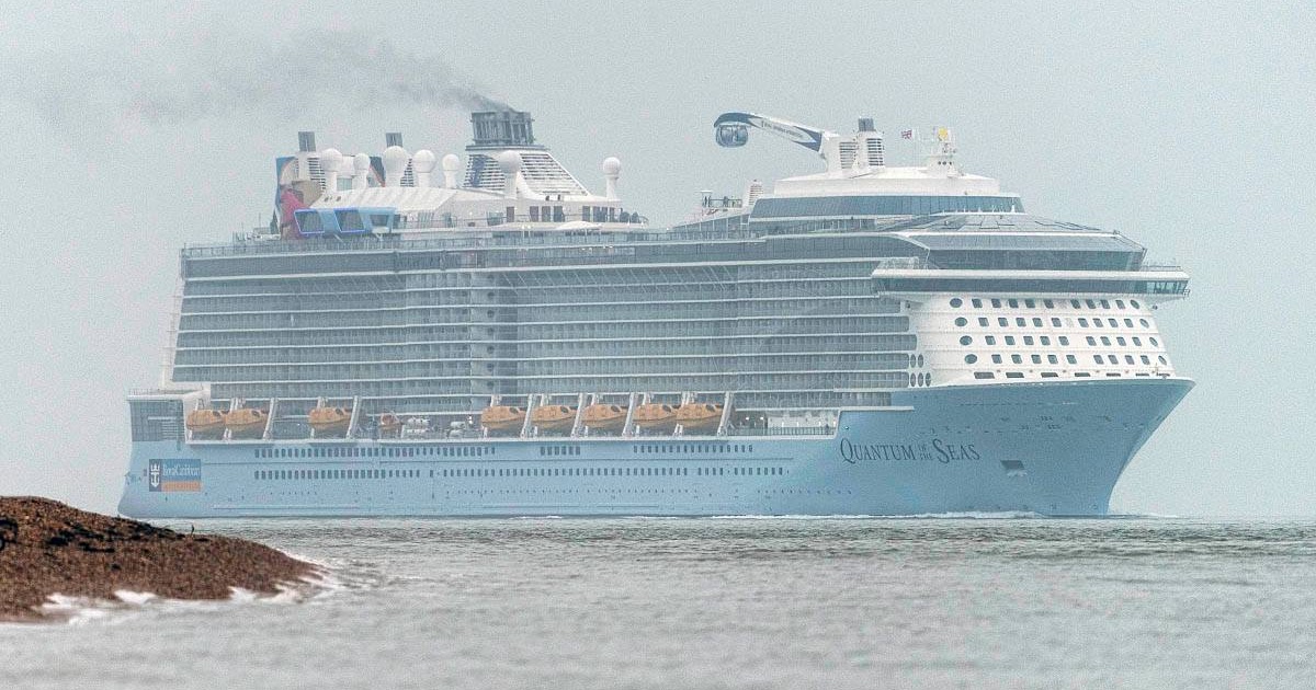 QUANTUM OF THE SEAS Current Position TRACKING Marine Vessel Traffic QUANTUM OF THE SEAS Current Position TRACKING Marine Vessel Traffic