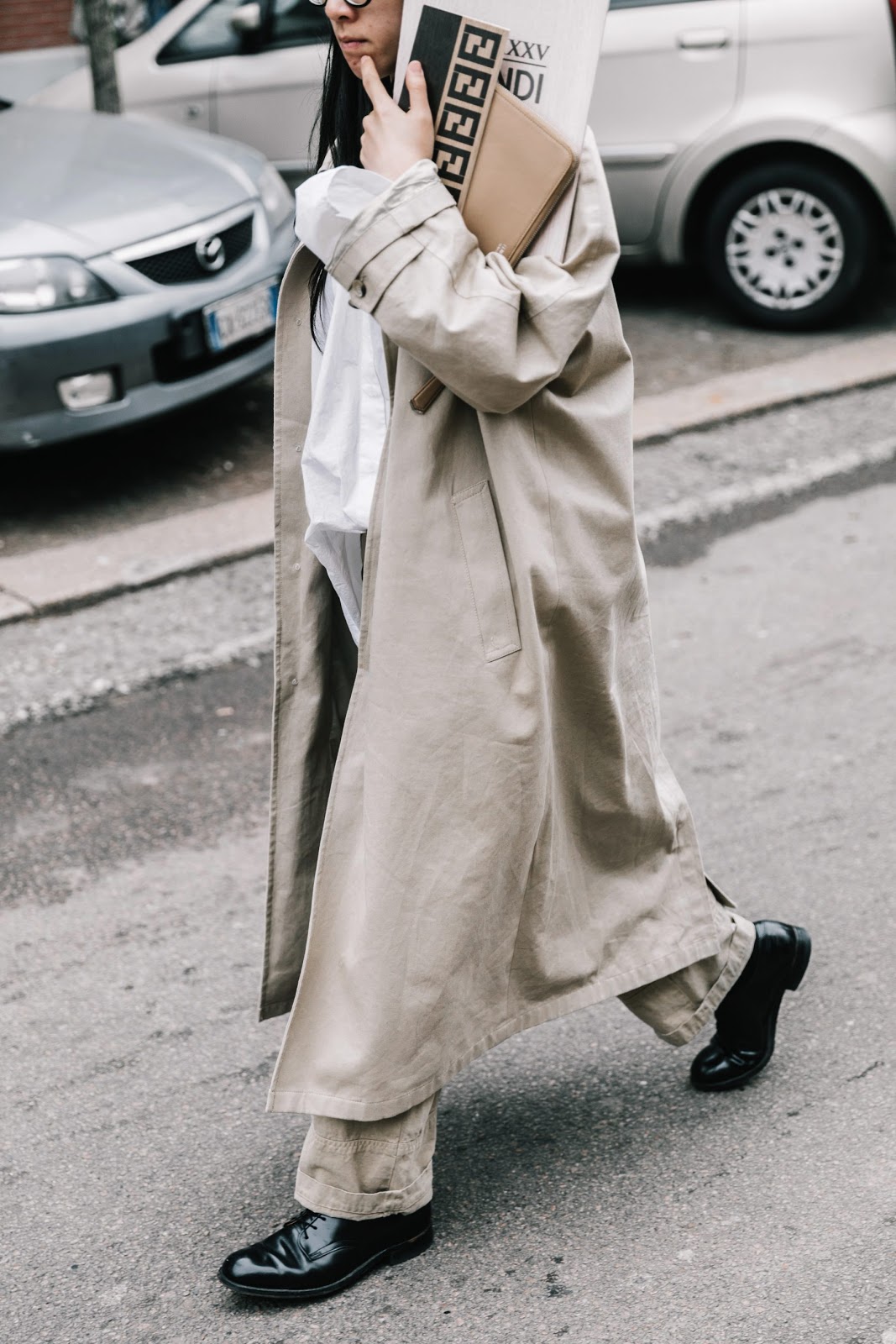 fashion-trends-iconic-trench-coat-fashion