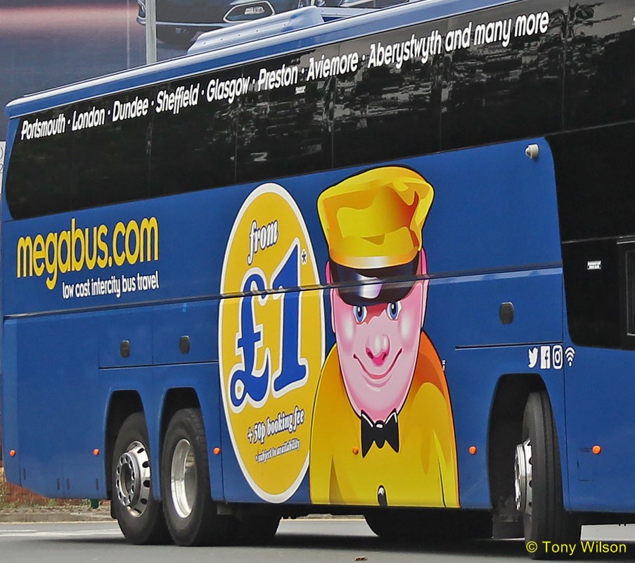megabus meadowhall to london