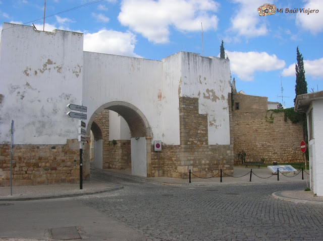 Arco do Repuso (Faro)