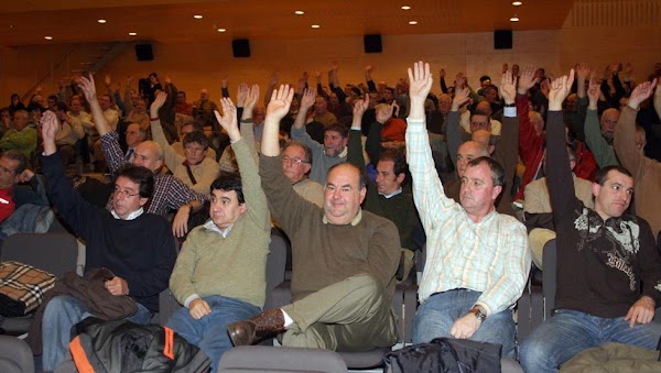 Málaga, los pequeños accionistas se reunirán contra Al-Thani