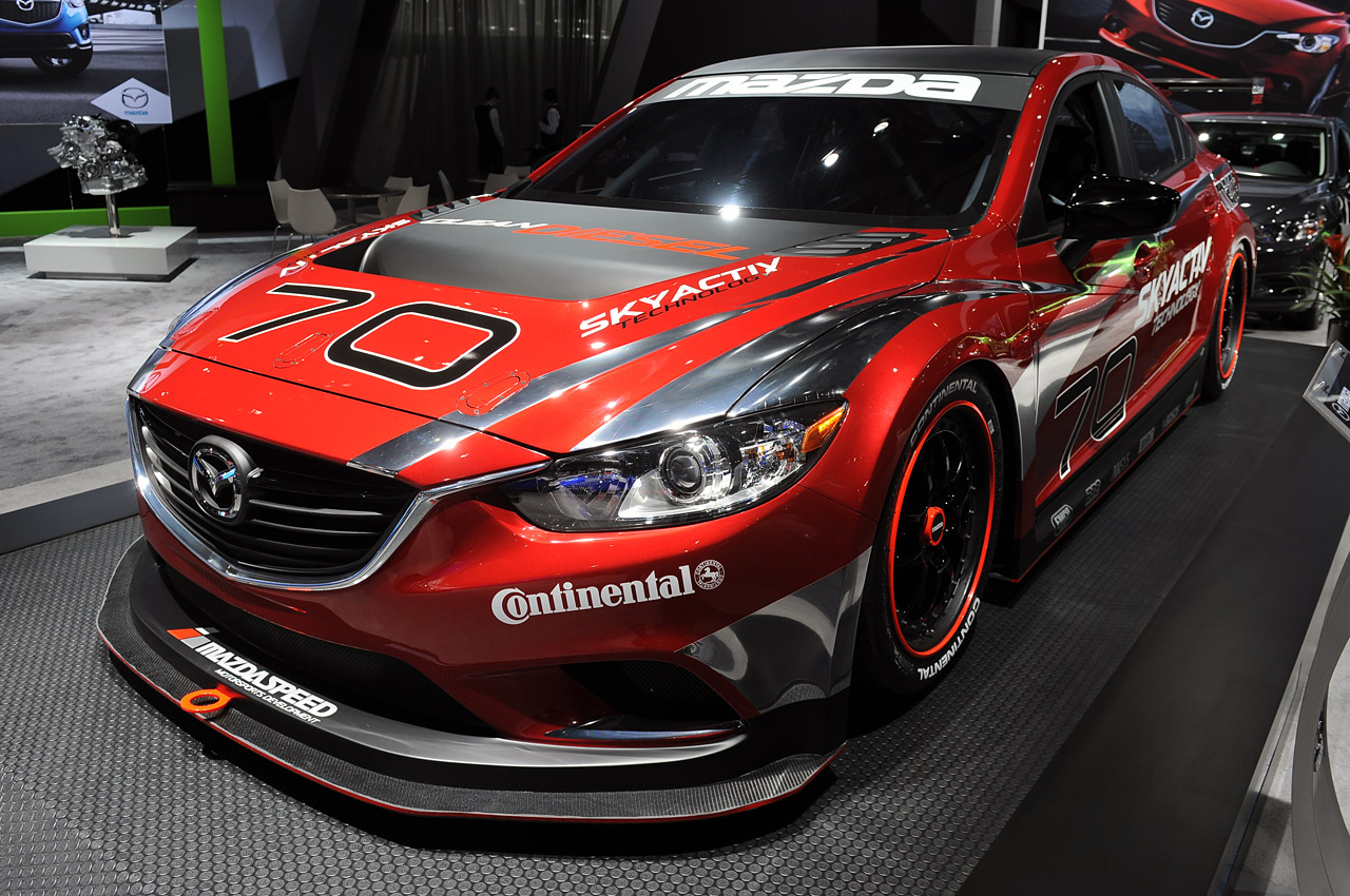 Autos Eco friendly: Detroit 2013: Mazda 6 Race Car.