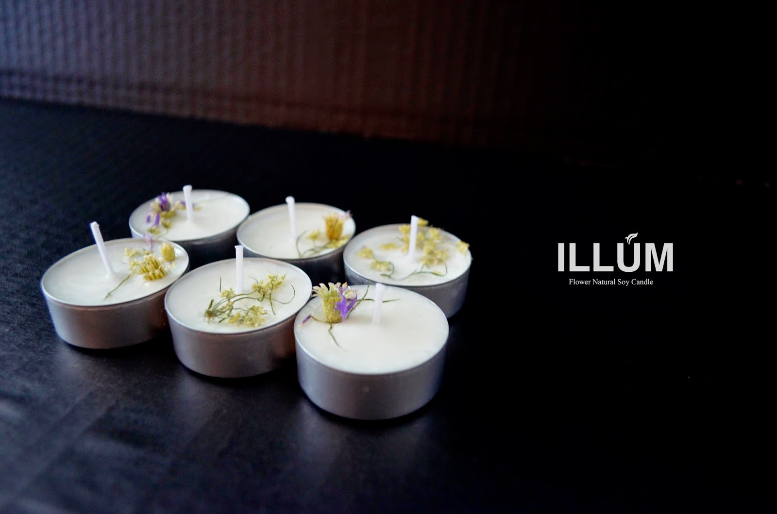 iIllum A Package of 6 Natural Soy Tealight Candles Lavendar Flavor