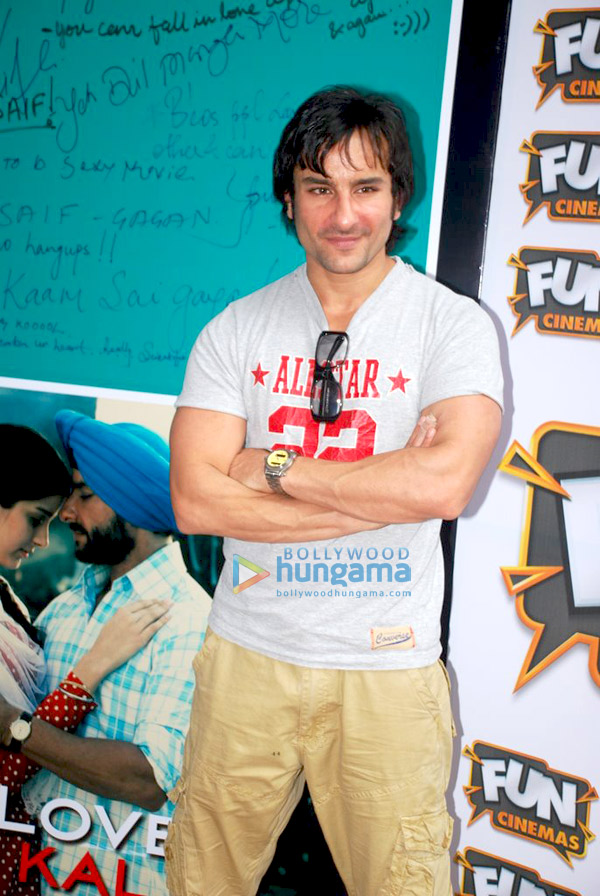 Bollywood Actors Wallpapers: Saif Ali Khan