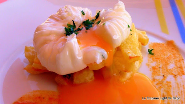 Huevo Poché CON Patatas Lights