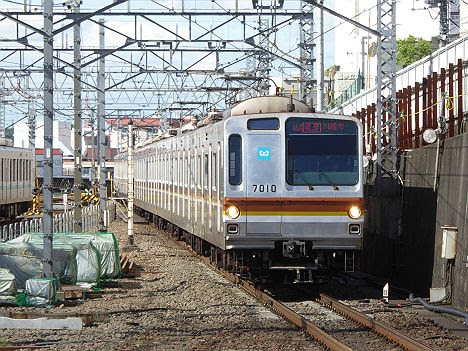 東急東横線　東京メトロ副都心線直通　通勤特急　川越市行き3　東京メトロ7000系(平日1本運行)