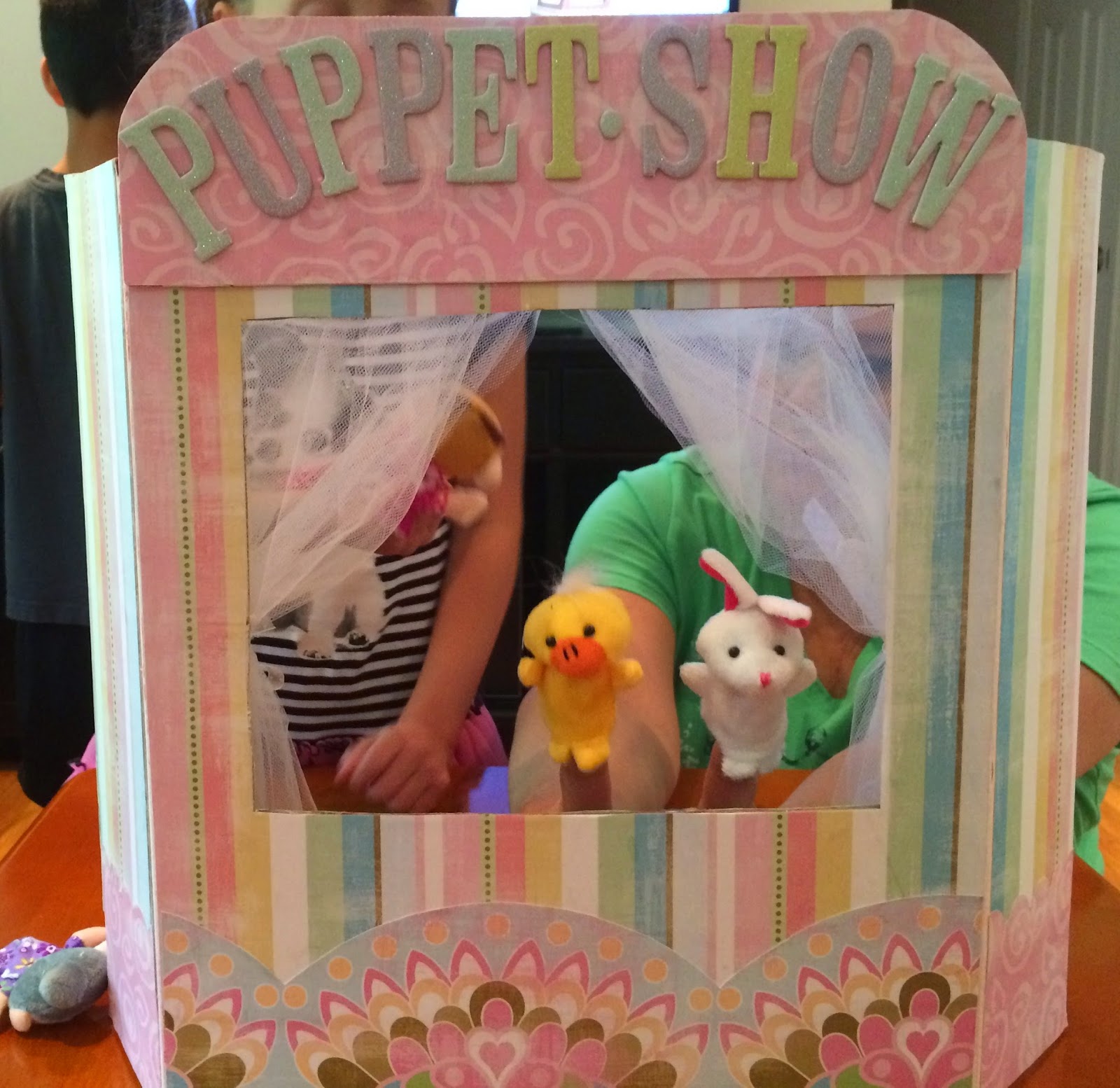 Monica Katie DIY Finger Puppet Theater