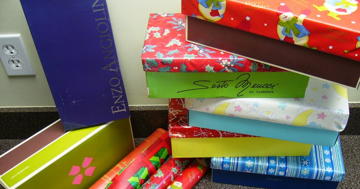 simply-shoeboxes-to-wrap-or-not-to-wrap-operation-christmas-child