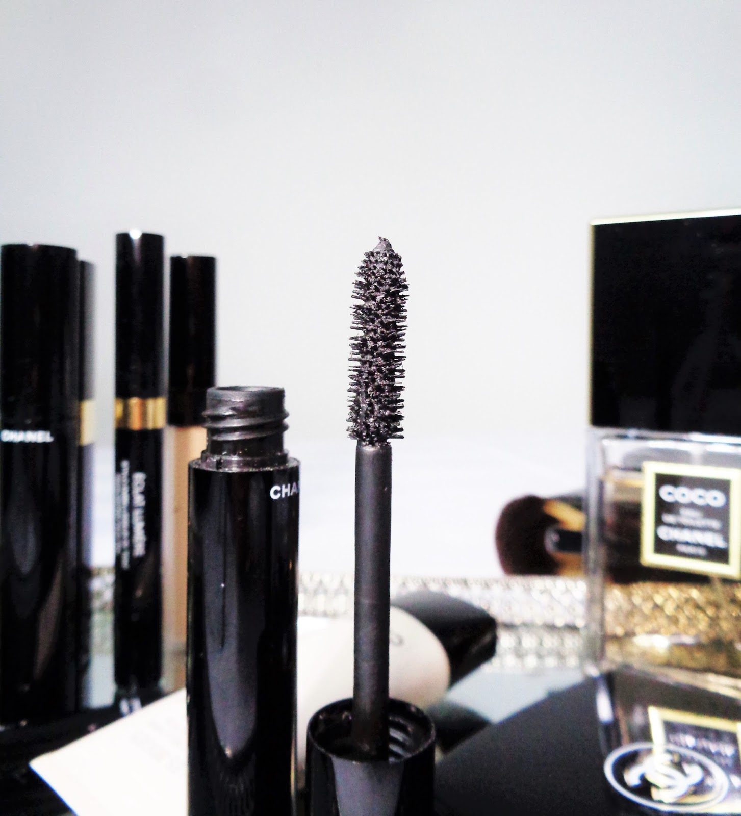 Le Volume Ultra Noir de Chanel The Mariette blog Blog beauté