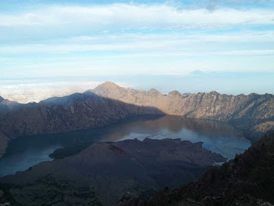 segara-anak-gunung-barujari-sandal