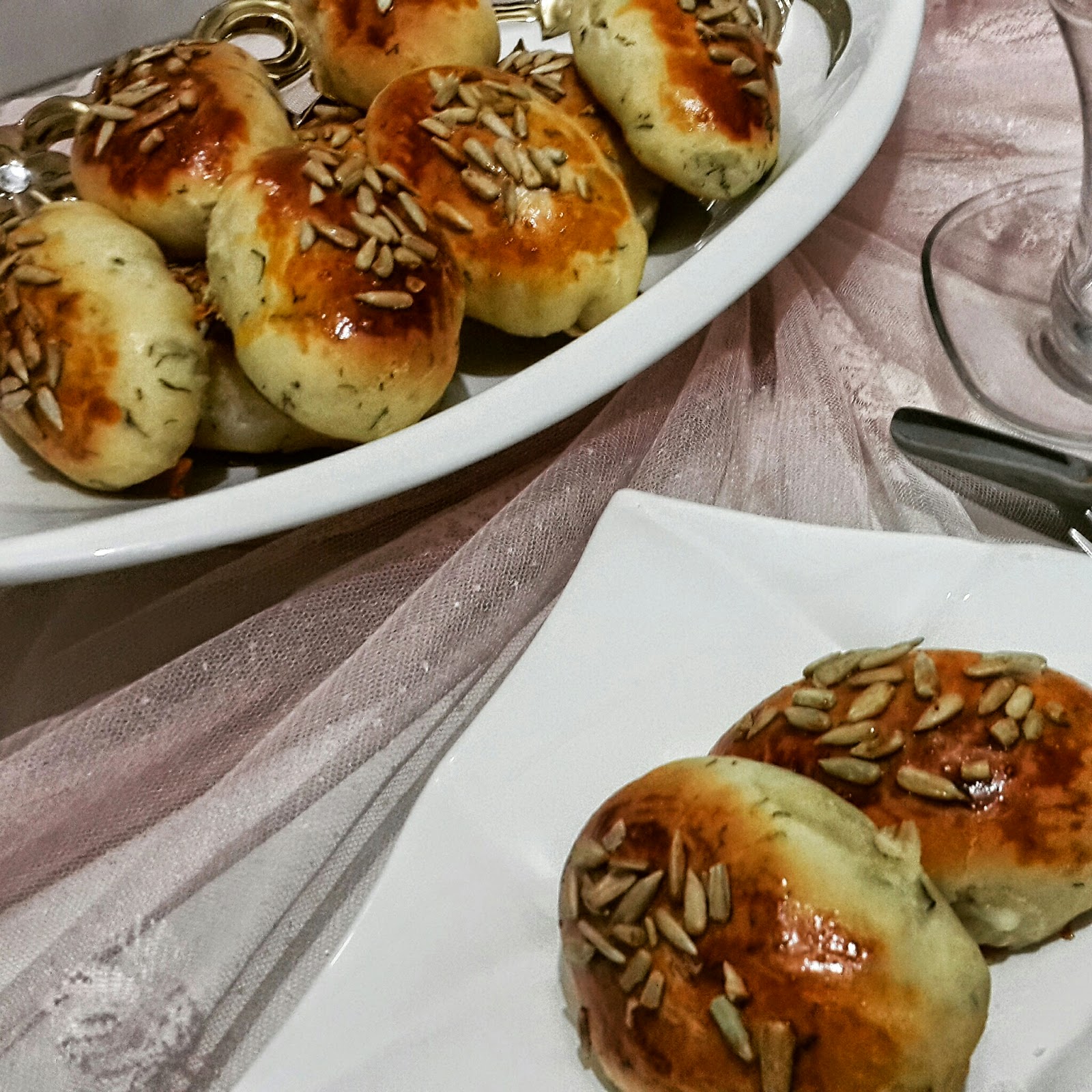 Mayonezli Poğaça Tarifi Mayonezli Poğaça Tarifi
