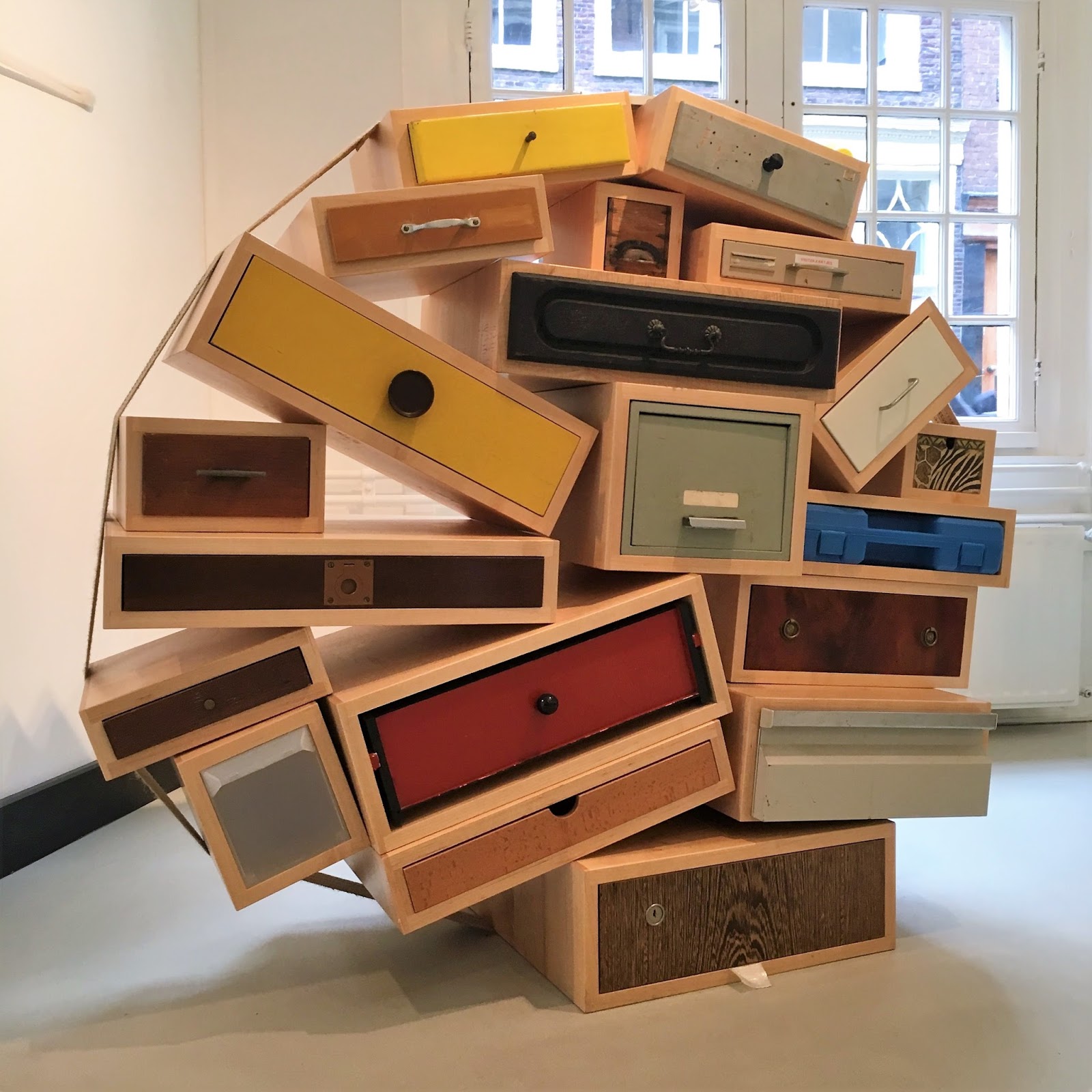 Droog Design agreylady