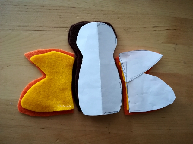 como-hacer-porta-cargador-fieltro