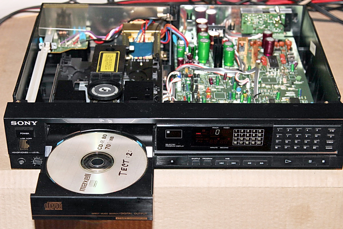 CD-проигрыватель Sony CDP-710 - ПКД на TDA-1541 в Московском магазине ...