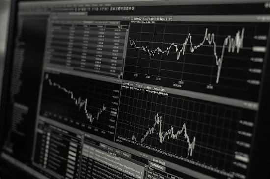 MITOS Y VERDADESDEL TIPO DE CAMBIO MITOS Y VERDADESDEL TIPO DE CAMBIO