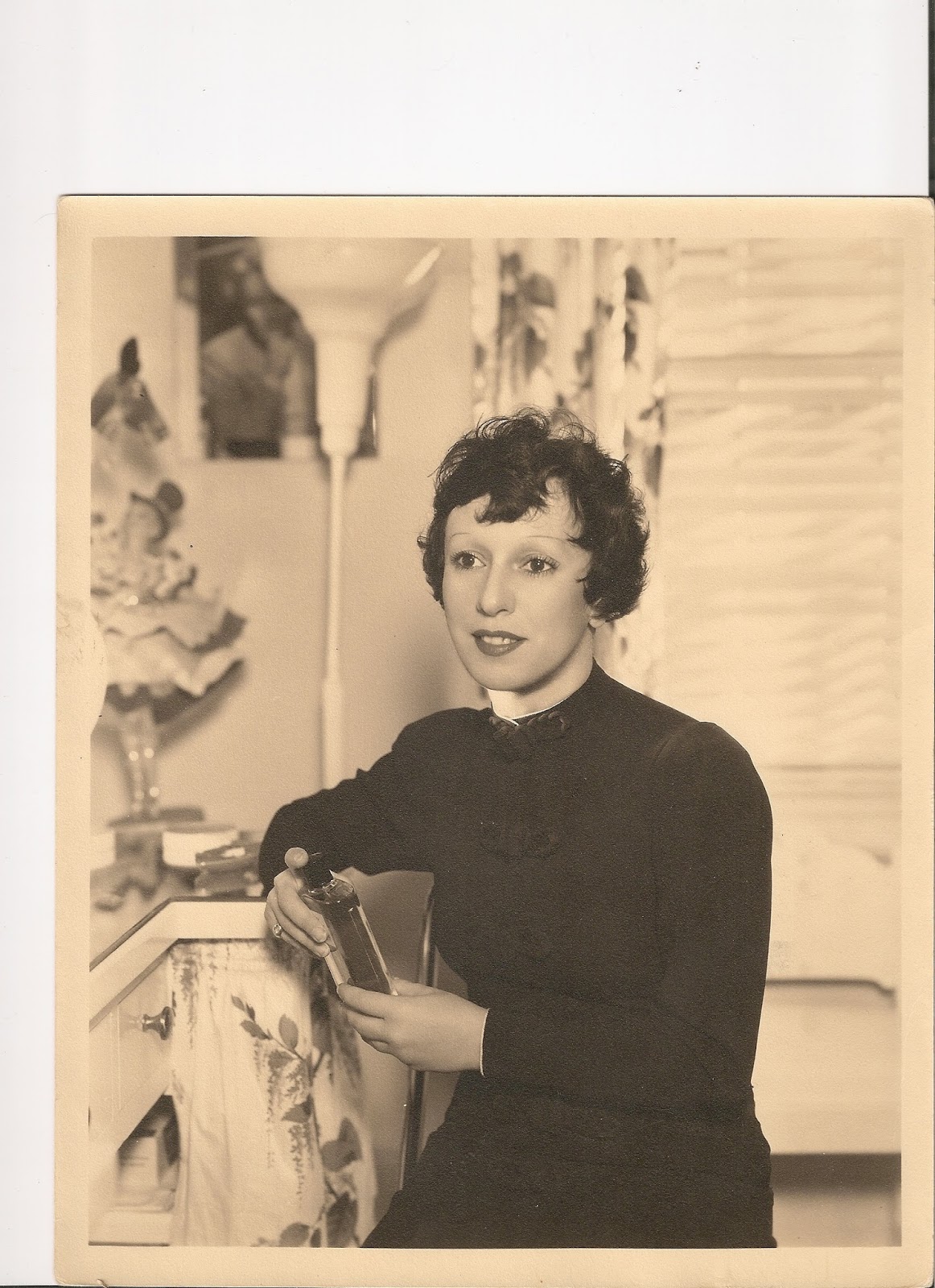 Dottie Ponedel –A pioneer with a brush! photo
