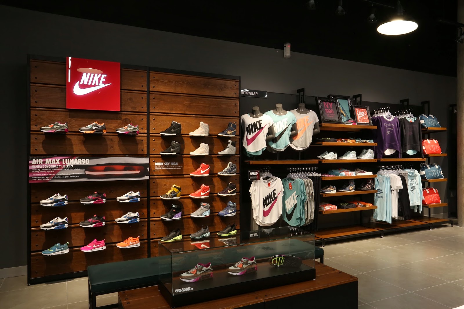 Extra tarjeta No de moda Promociones Nike Plazas Outlet Shop, SAVE 53%.