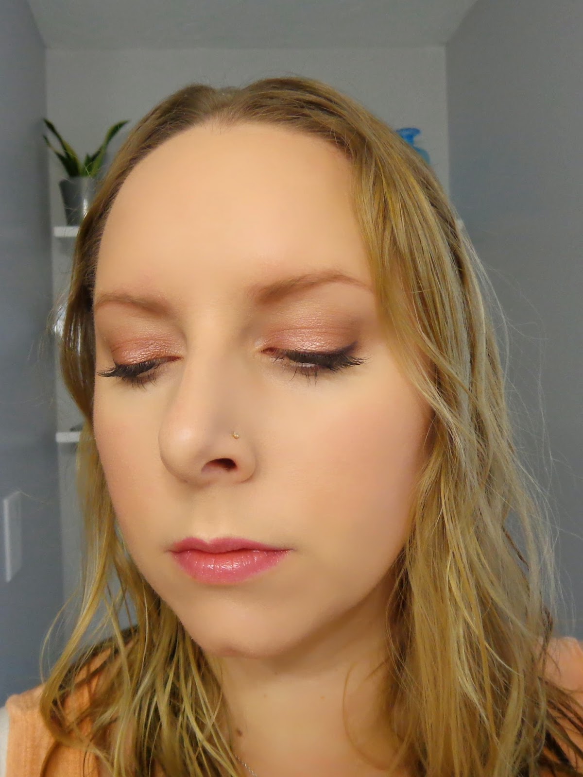 Naked City: The Unflinching Look At Urban Decay! - tc6ec6x