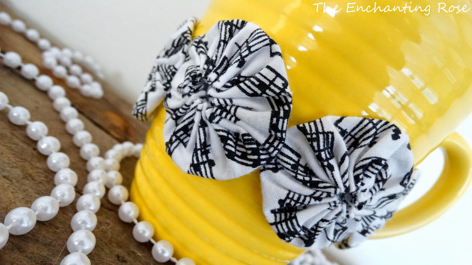 Bee Mug And A Yo-Yo Cozy | The Enchanting Rose