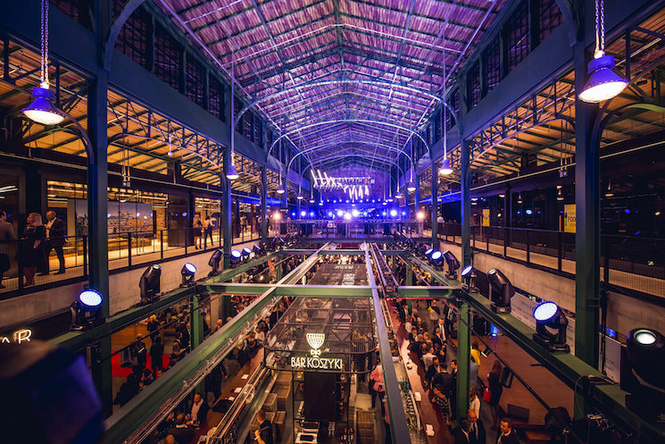 Ważne miejsca w Warszawie Hala Koszyki