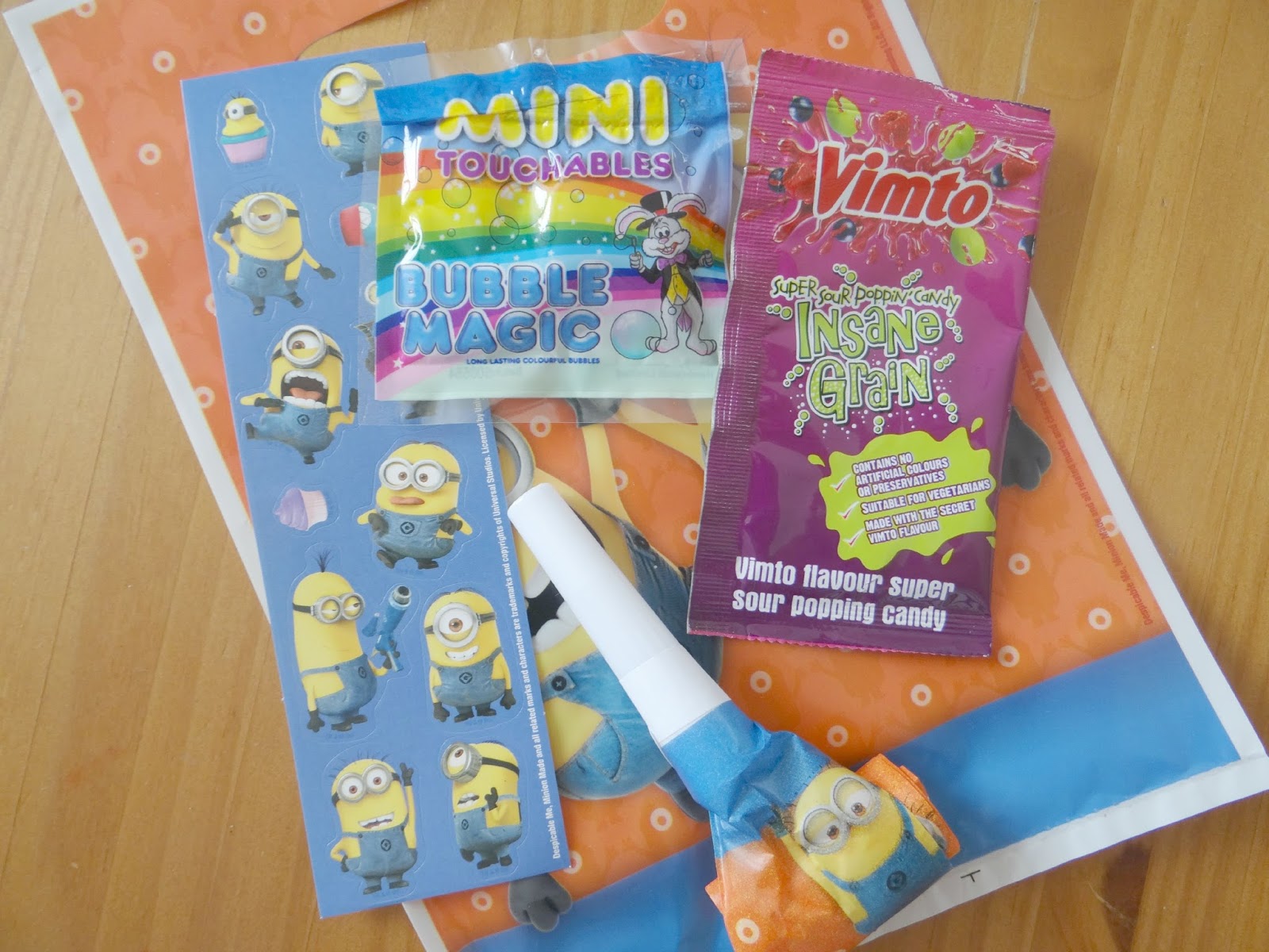 A Minion Party With Party Bags and Supplies Review — Beth Owen