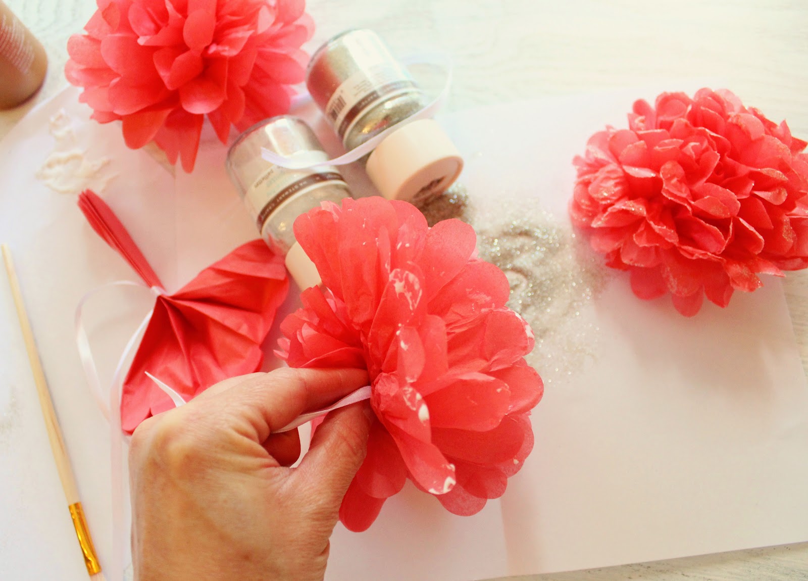  Flor de Papel de Seda