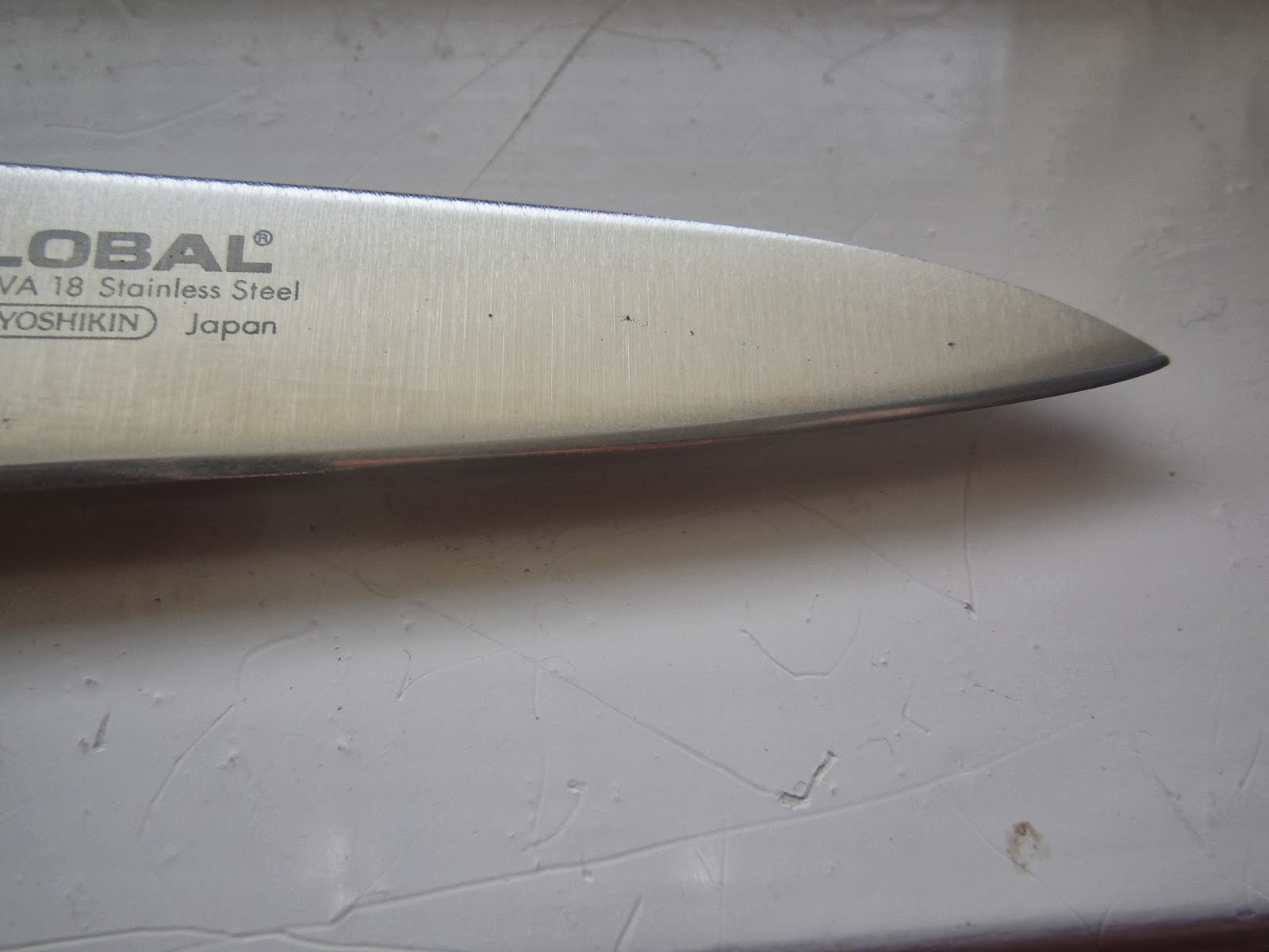 Knife Sharpening Using Traditional Methods Chipped knives and knives with broken tips