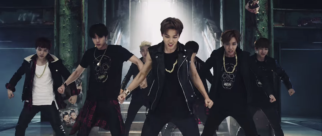 бтс дангер. Bts danger rm. Bts danger шуга. бтс дэнжер. Bts dark and wild фотосессия.