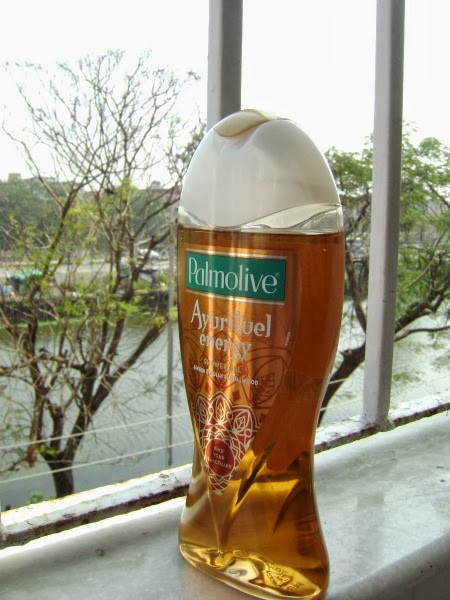 Palmolive Ayurituel energy shower gel review