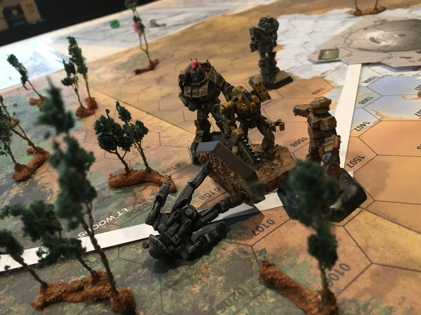 1000 Foot General: Battletech Campaign #1: Surprise!