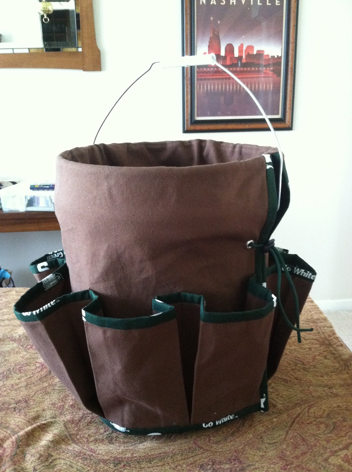 Roonie Ranching Larry's 5Gallon Bucket Organizer