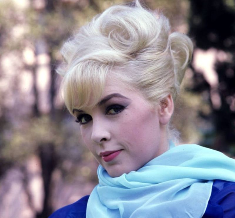 Stella Stevens Old Photos