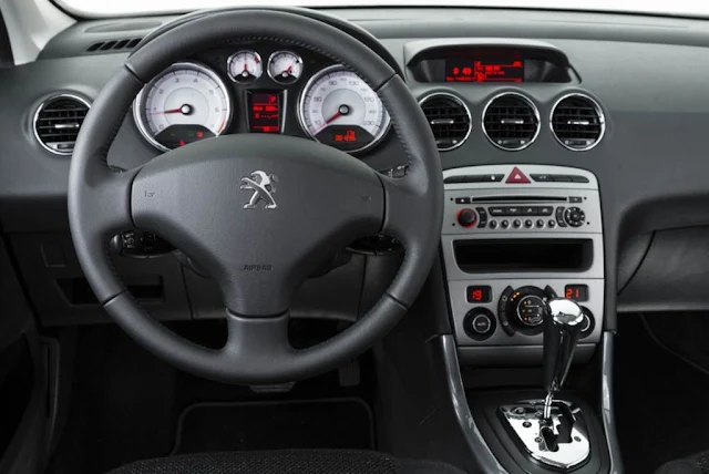 Novo Peugeot 408 2014 - painel