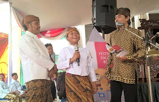 Alumni biMBA AIUEO Menjadi Dalang Cilik Indonesia